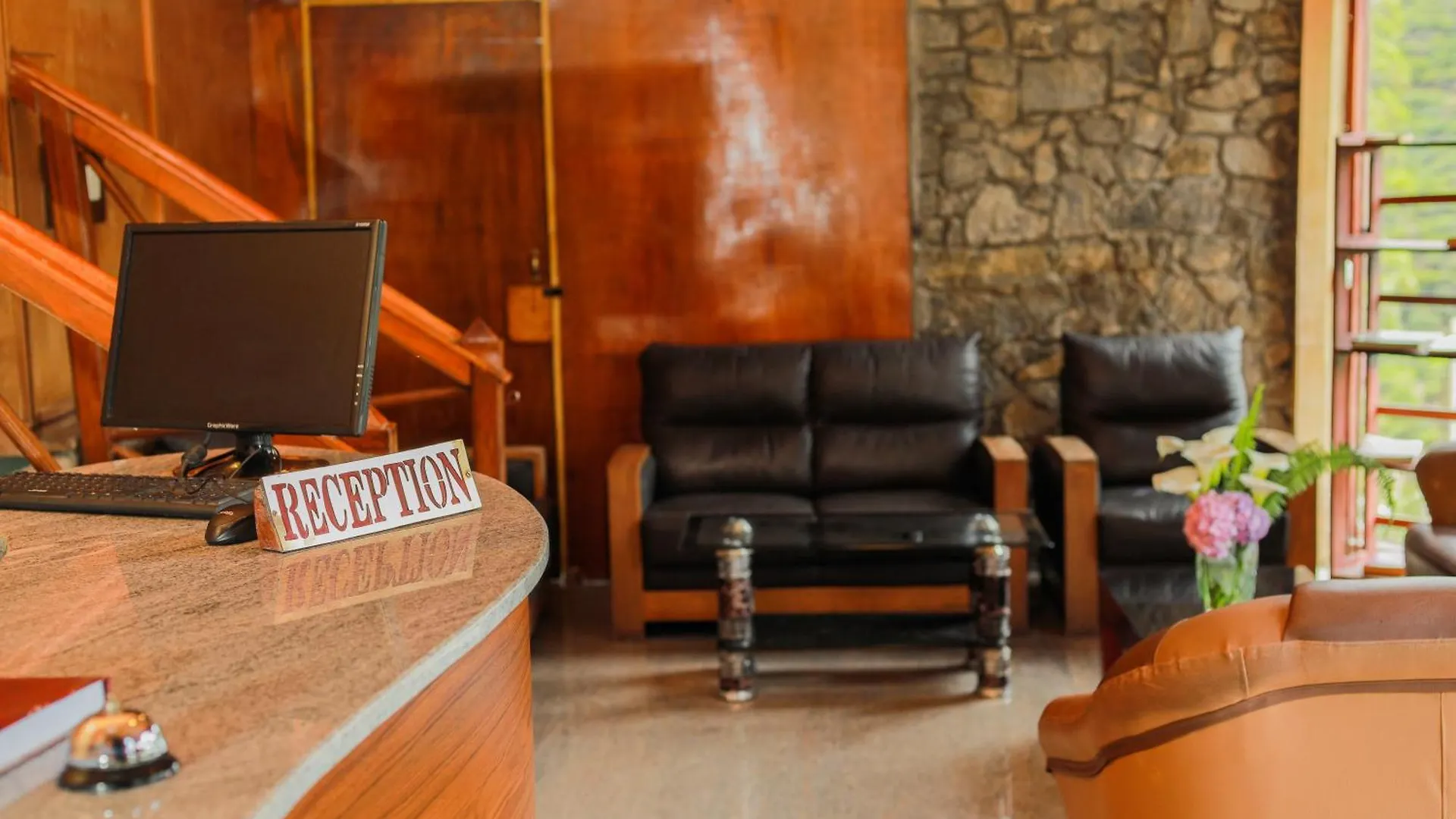 Hotel Silver Falls - Nuwara Eliya 3*,  Sri Lanka