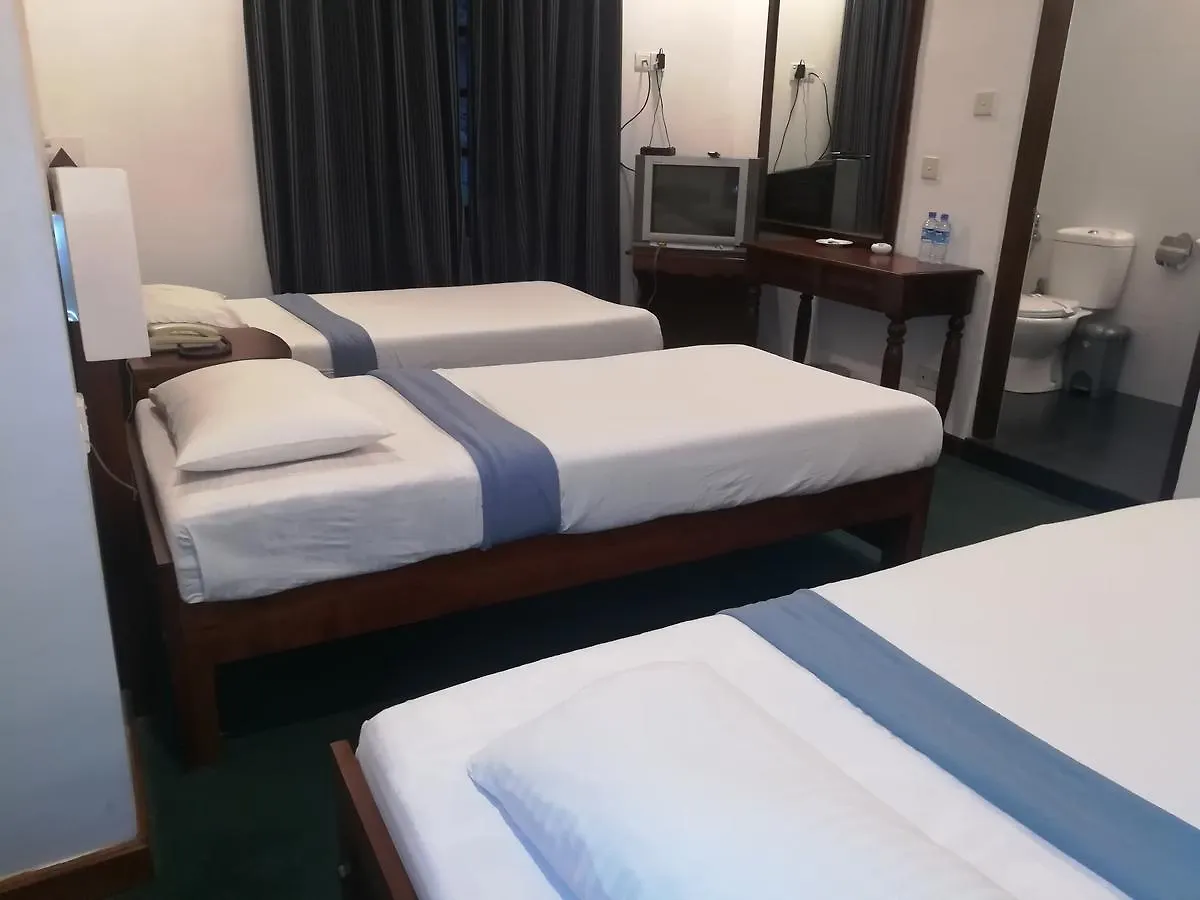 Hotel Silver Falls - Nuwara Eliya Sri Lanka