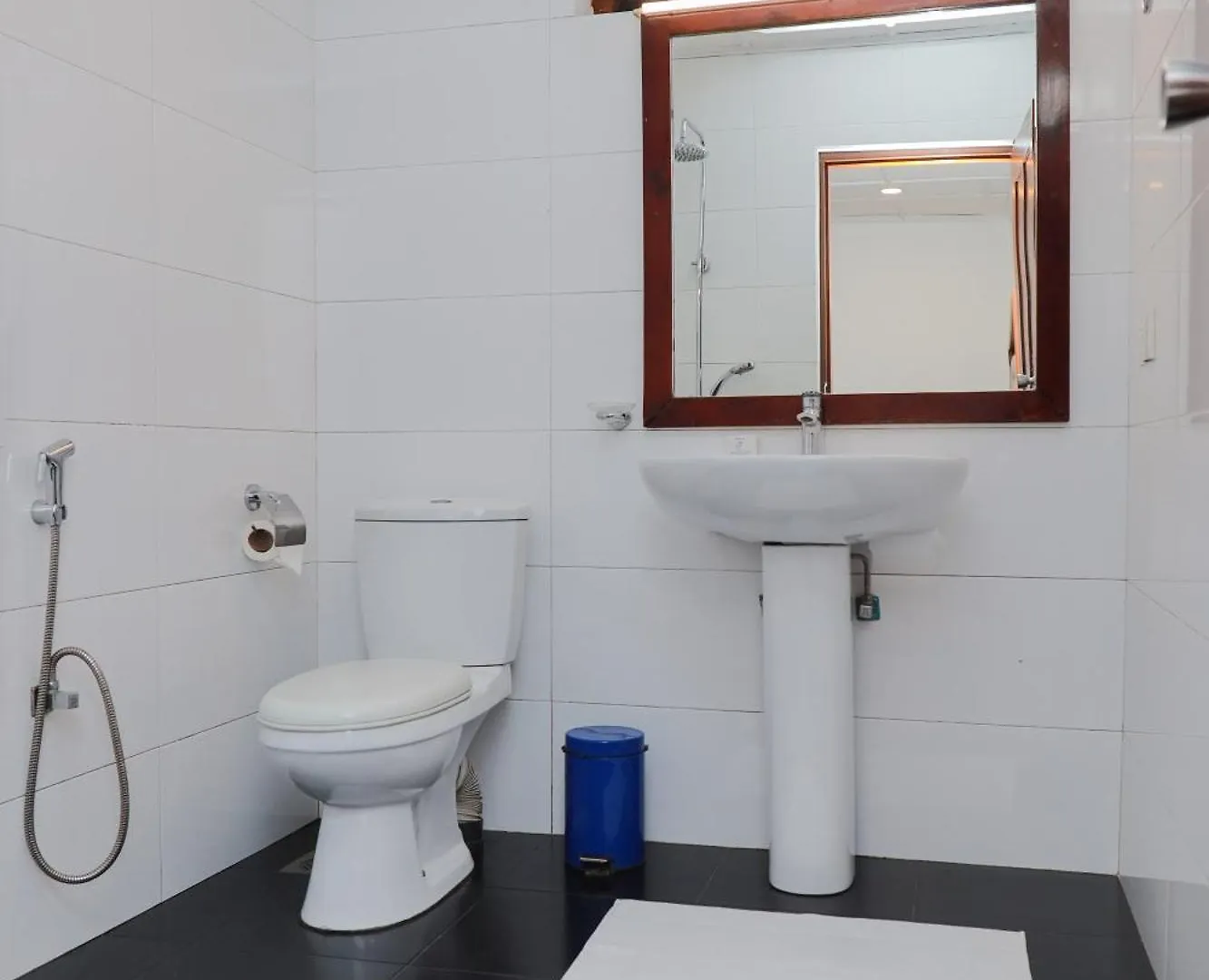 Hotel Silver Falls - Nuwara Eliya