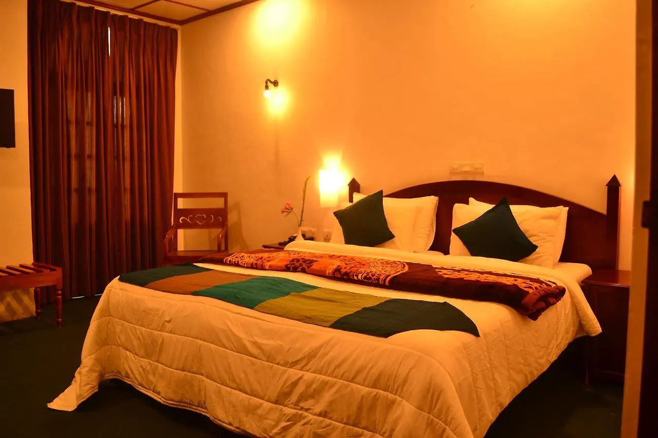 Hotel Silver Falls - Nuwara Eliya