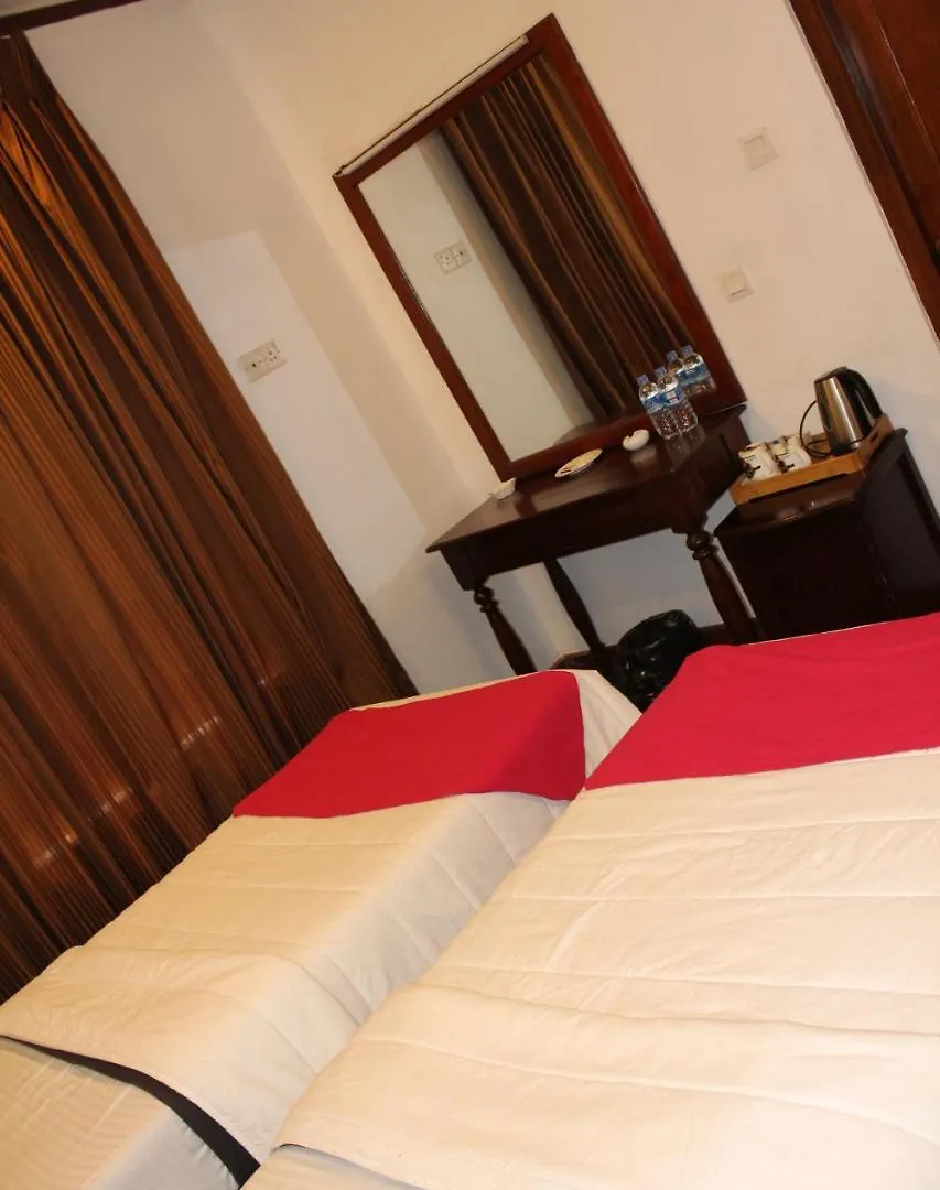 Hotel Silver Falls - Nuwara Eliya 3*,  Sri Lanka