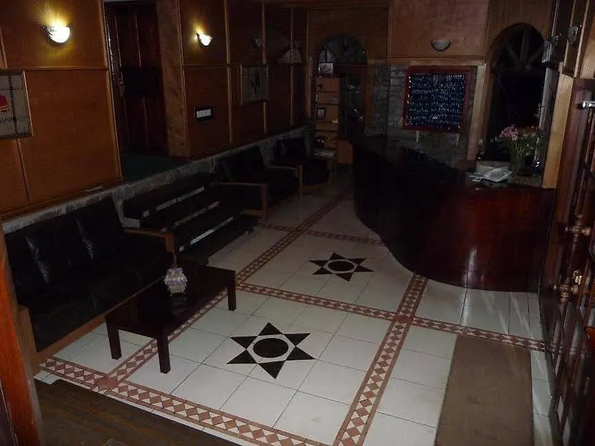 Hotel Silver Falls - Nuwara Eliya